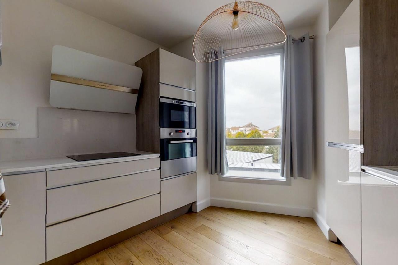 Bedland Bailly-Romainvilliers Exterior foto